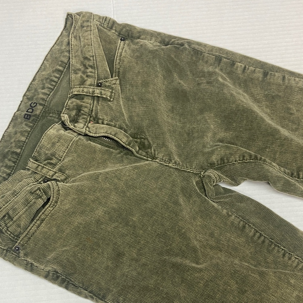 BDG Olive Green Mid Rise Ankle Pants